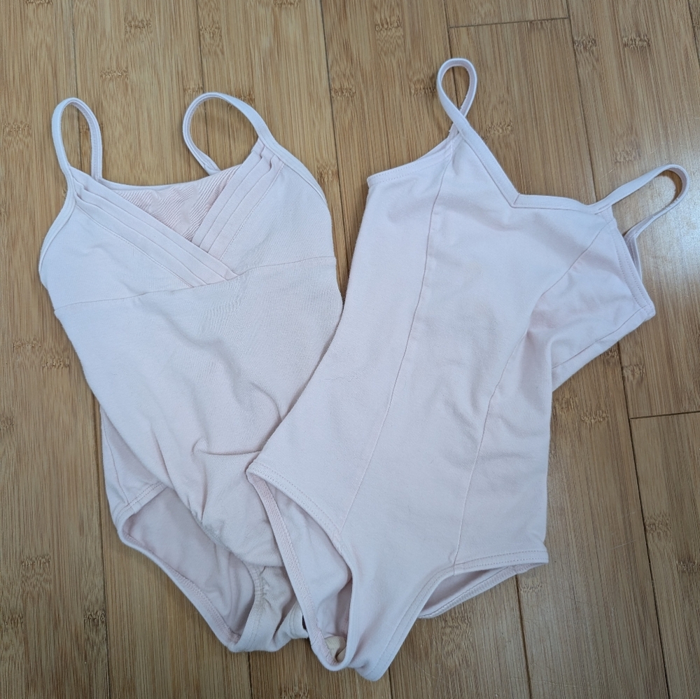 Two xs Little Girls Light Pink Dance Leotards